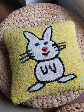 Chandler 4 Corners Yellow Wool Face Bunny Hook And Loom Pillow 14"×14"